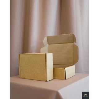 กล่องสามโทน หูช้าง Size SS (20 ใบ)