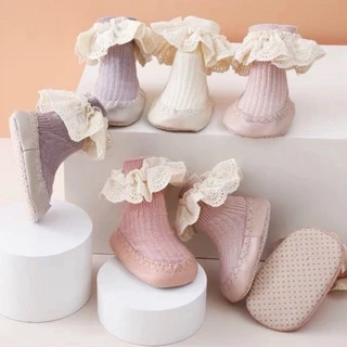 🏖พร้อมส่ง❤️ รองเท้าหัดเดิน ถุงเท้าหัดเดิน แต่งระบาย พื้นนิ่ม มีกันลื่น น่ารักมาก