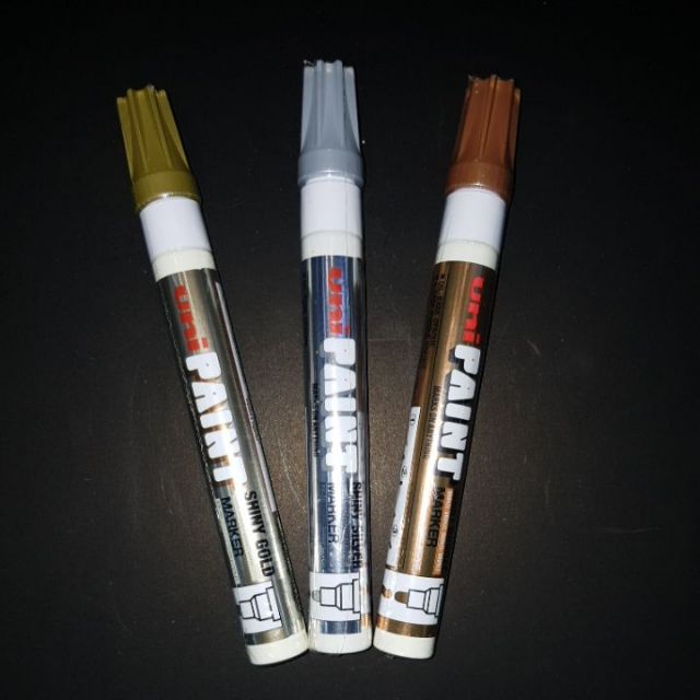 Uni paint marker px-20/ปากกาเพ้นท์ ยูนิ px-20