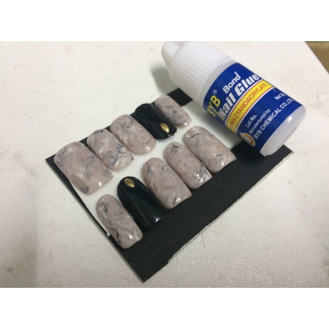 เล็บปลอมสำเร็จรูป by mind nails