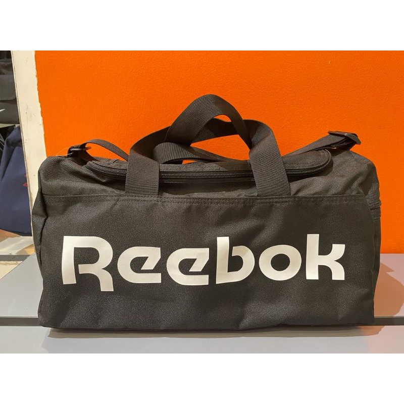 Reebok กระเป๋า Converse