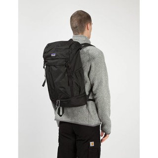 กระเป๋าเป้ Patagonia ล็อคบน 28L