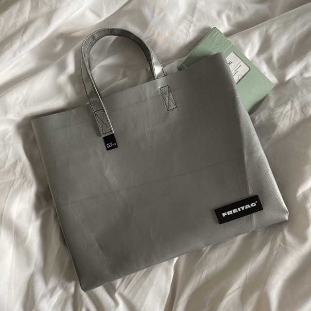 FREITAG F704 CAKE BAG | tspea.org