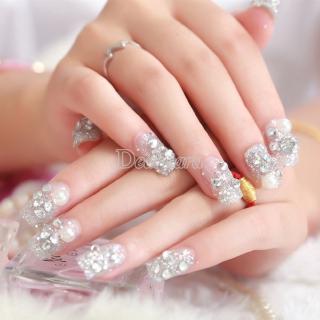 Stock สต็อคพร้อม】เล็บปลอมพร้อมเครื่องประดับ Rhinestone สำหรับงานแต่งงาน