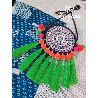 กระเป๋าแม้ว กระเป๋าชาวเขา กระเป๋าผ้างานปัก กระเป๋าทรงกลม ขนาด 16*17 cm สายกระเป๋ายาว 50 cm ราคา 165 บาท