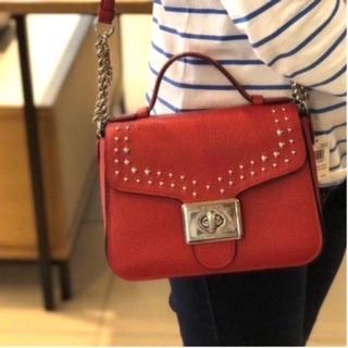 (ผ่อน0%) กระเป๋า สะพายข้าง หนังแท้ สีแดง COACH  F76689 Cassidy Top Handle Crossbody With Rivets