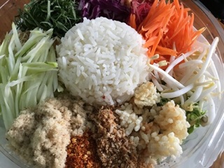 น้ำเคยข้าวยำแบบเป็นชุด ของอร่อยทางภาคใต้ ส่งตรงถึงบ้าน คนใต้อยู่ไหนก็สามารถทานได้