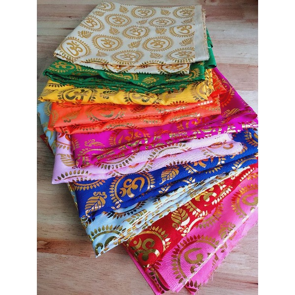 ผ้าลายโอม The Ohm Ganesha ผ้าโอม ผ้ารององค์เทพลายโอม ผ้ฃ รององค์เทพ รององค์ลายโอม องเทพพระพิฆเนศ ผ้ารองพานลายโอม