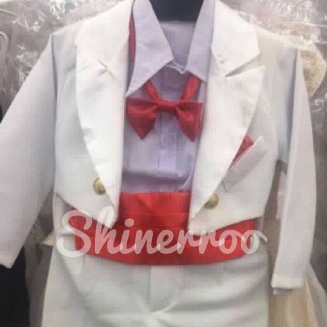 ชุดทักซิโด้ พร้อมอุปกรณ์ หูกระต่าย และผ้าคาดเอวตามภาพ