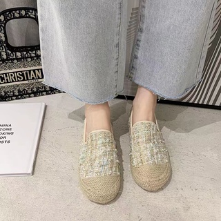 ✨ส่งจากในไทย ✨ รุ่นใหม่ รองเท้าสลิป ออน slip on ส้นเเบนใส่สบาย สุดเเฟชั่น