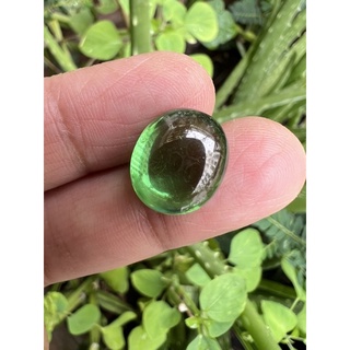 เพชรรัสเซียรูปไข่หลังเบี้ยสีเขียวโคลัมเบีย 12x14 มม 17 cts  | CZ Green Oval Colombian Emerald  12x14 MM 17 cts - S