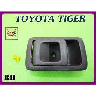 TOYOTA TIGER DOOR OPENER DOOR HANDLE INSIDE RIGHT (RH) "GREY" // มือเปิดใน ด้านขวา สีเทา สินค้าคุณภาพดี