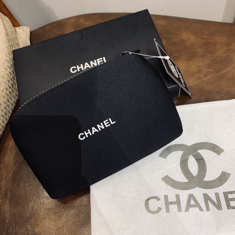 Chanel กระเป๋าเครื่องสำอางพร้อมกล่อง กระเป๋าเครื่องสำอาง