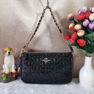 COACH F11940 LARGE WRISTLET 19 IN SIGNATURE DEBOSSED PATENT LEATHER COLOR: LIGHT GOLD/BLACK