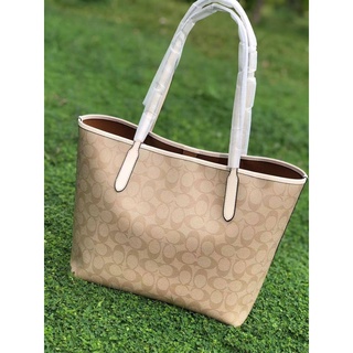 COACH 5696 CITY TOTE IN SIGNATURE CANVAS