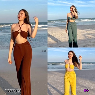 13151 set 2 ชิ้น เสื้อเกาะอกสายคล้อง + กางเกงขายาว Set of 2 pieces. Strapless top + long pants.