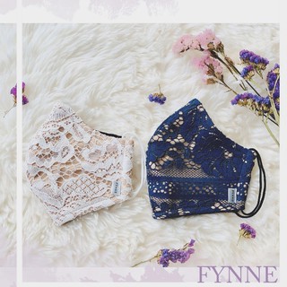 FYNNE mask_หน้ากากผ้ามัสลิน 3 ชั้น ลายลูกไม้  สีขาว off white สีน้ำเงิน navy