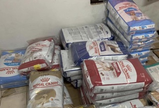 Royal Canin กระสอบ 15kg Medium Maxi Adult Junior