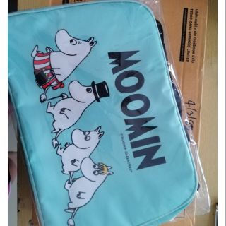 ขายกระเป๋าสะพายmoomin ของใหม่ยังไม่แกะซีล สีเขียวฟ้า น่ารัก น่าใช้สุดๆ