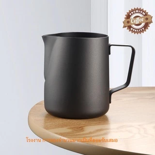 จัดส่งในวันเดีย！เหยือกตีฟองนม สีดำด้าน 350ml 600ml Teflon milk pitcher latte art milk jug เหยือกนมลาเต้อาร์ท