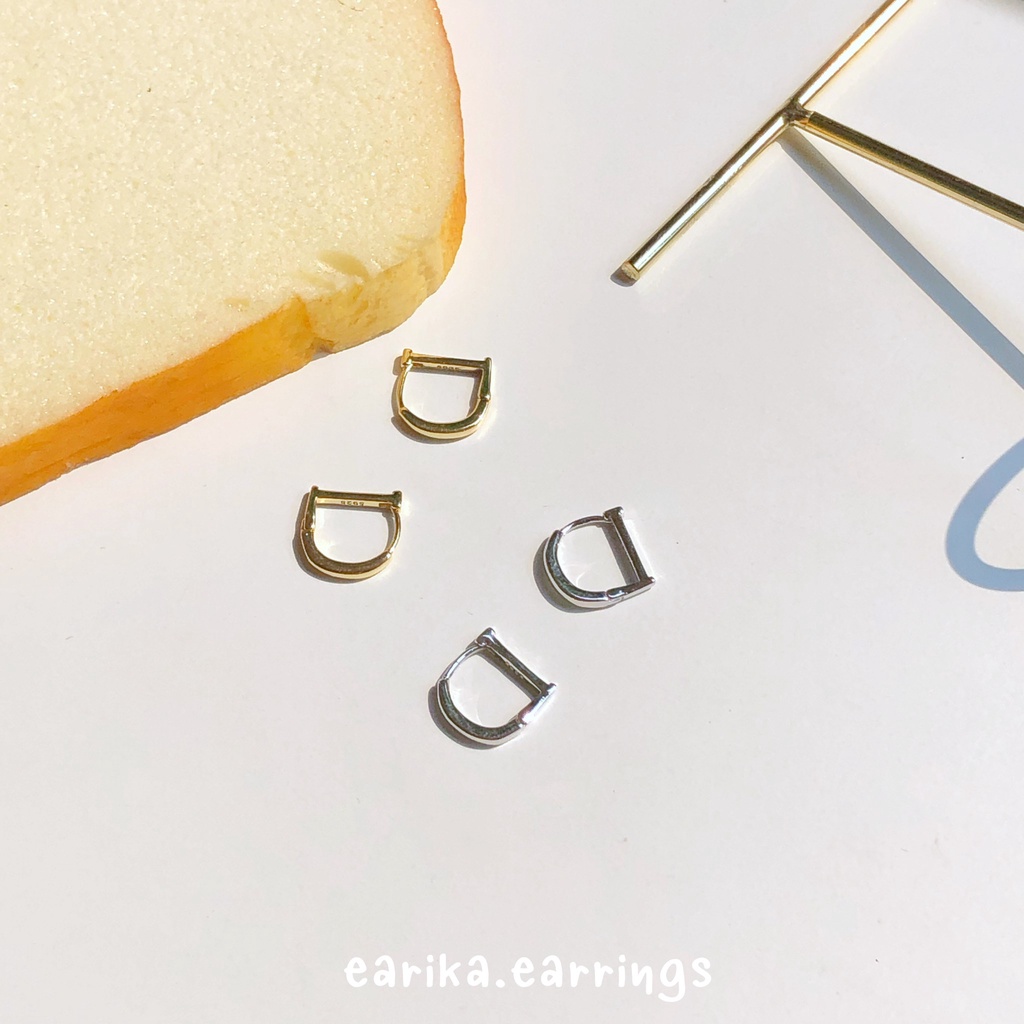 earika.earrings - D hoop ต่างหูห่วงทรง D เงินแท้ (มีให้เลือก 2 สี) ผิวแพ้ง่ายใส่ได้