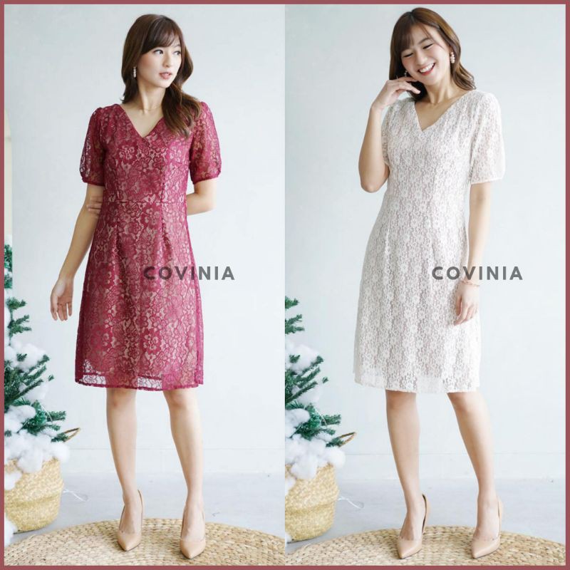 ชุดเดรสลูกไม้มหัศจรรย์ คอ V คลาสสิก Basic Brukat Marvel - CRG201102