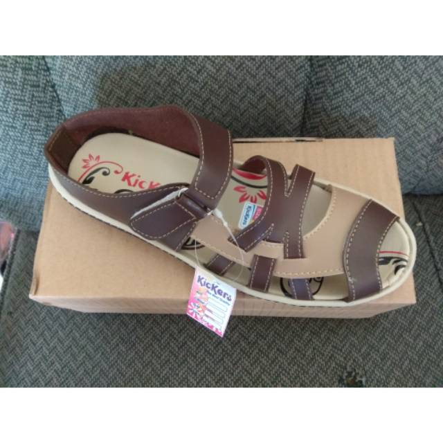 รองเท้าแตะส้นแบน Selop Trepes (1กก. Much 2ชิ้น)