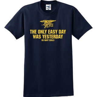 เสื้อยืดผ้าฝ้ายพิมพ์ลายขายดีGILDAN เสื้อยืดผ้าฝ้าย ระบายอากาศ พิมพ์ลาย The easy day Is yesterday Us