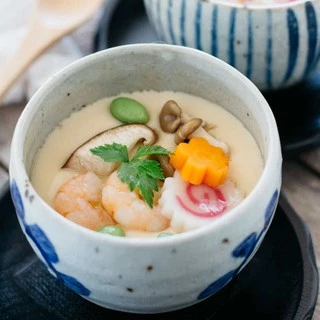YAMAMORI SHOYU LIGHT COLOR USUKUCHI 1L (1926) โชยุ สีอ่อน ซอสถั่วเหลืองญี่ปุ่น JAPANESE SOY SAUCE PRO