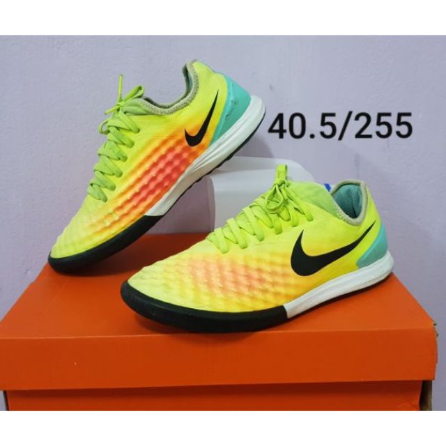 ฟุตซอล Nike Magista X Finale II