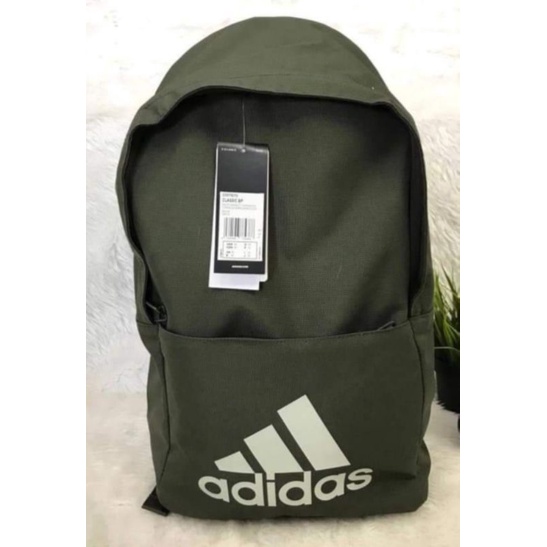 กระเป๋าเป้ ยี่ห้อ อาดิดาส Adidas Backpack adidas Classic (DM7670) สินค้าลิขสิทธิ์แท้จากศูนย์ Adidas (ประเทศไทย) พร้อมส่ง