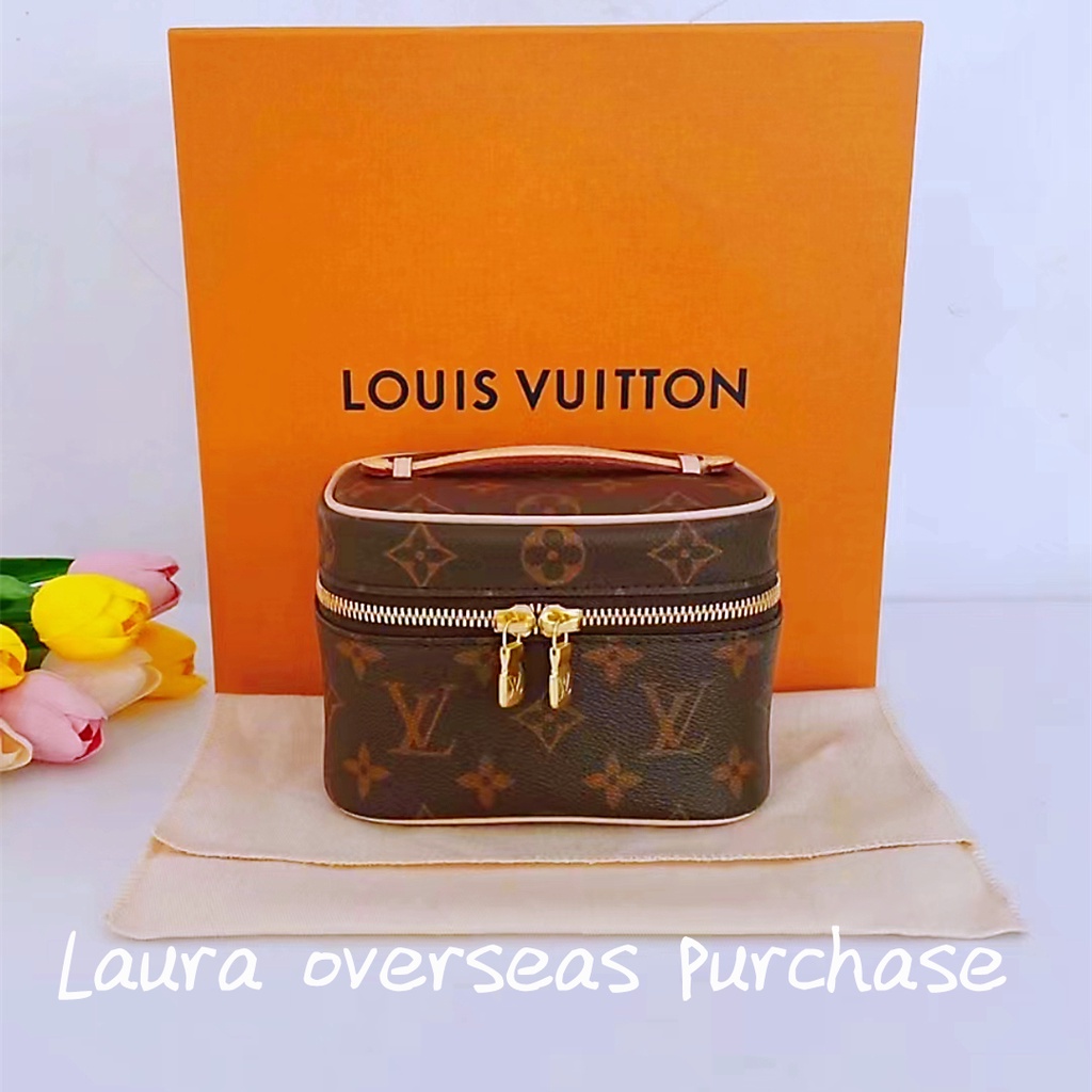 พรีออเดอร์ สินค้าใหม่ของแท้，Louis Vuitton，NICE NANO Cosmetic Bag，handbag，LV