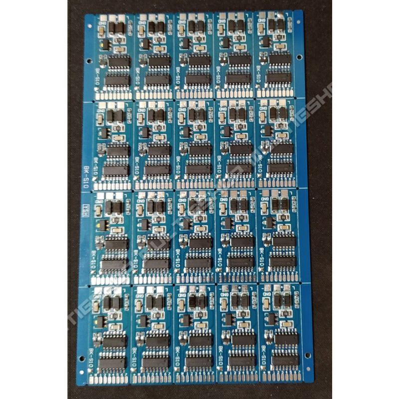 ไฟเลี้ยววิ่ง Nyala และโมดูล dusk