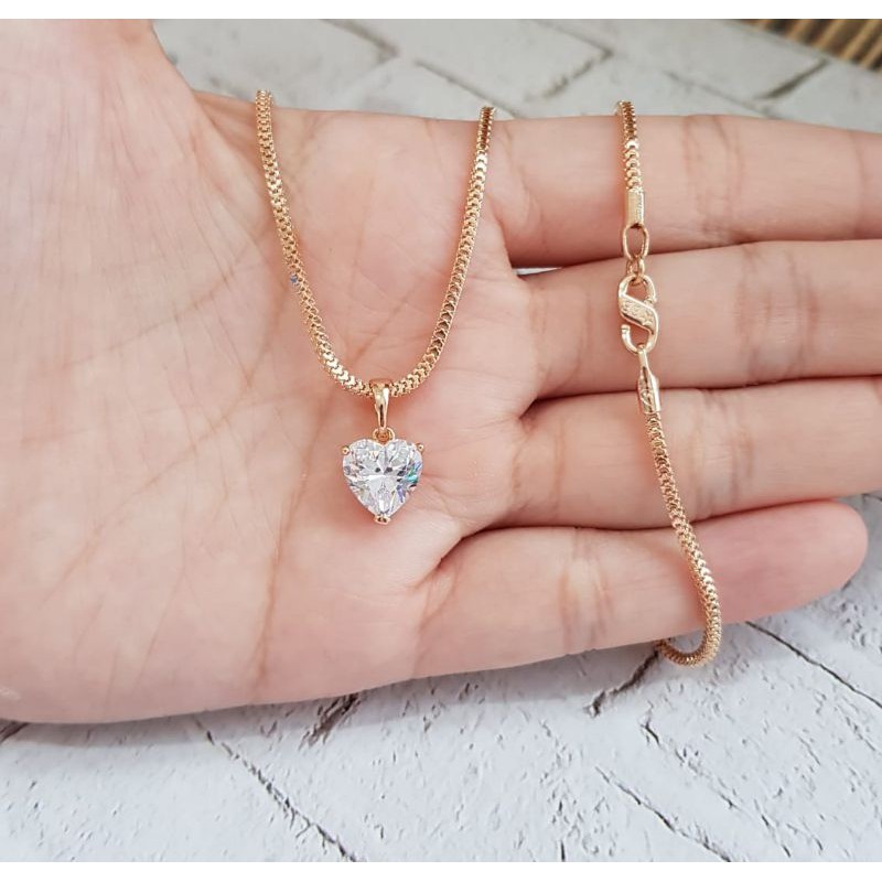 สร้อยคอพร้อมจี้พลอย Xuping