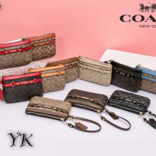 กระเป๋าแบรนด์ Coach
