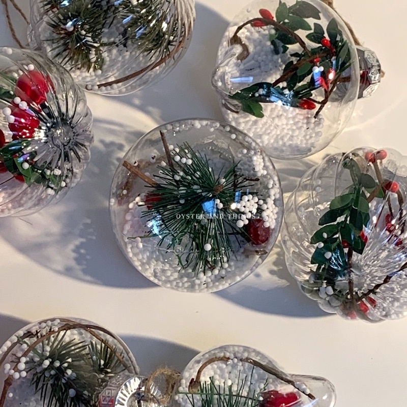 Snow Ball ornament | ลูกบอลประดับตกแต่งคริสต์มาส | Christmas | Oyster and Things.