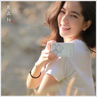 RAN powder แป้งรัน แป้งน้องฉัตร ผสมรองพื้นควบคุมความมัน  (1 กล่อง)