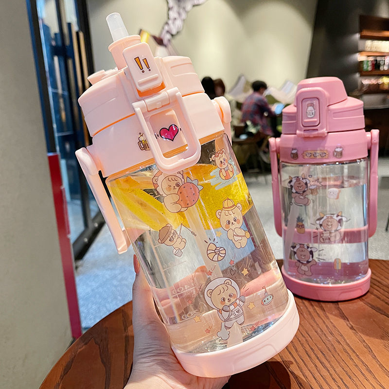 ขวดน้ำพกพา ขวดกีฬา 2 ลิตรความจุขนาดใหญ่พร้อมถ้วยฟางจบการศึกษา