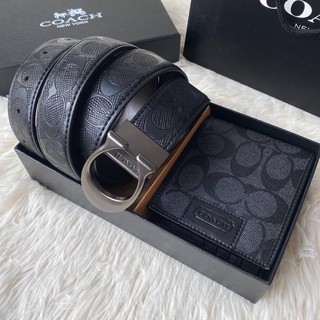 COACH Short Wallet with Belt Set Signature