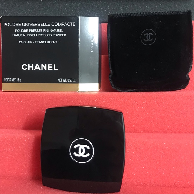 Chanel แป้งชาแนล แท้นะคะ เป็นแป้งตลับ ไม่ใข่เคสเปล่านะคะ ขอรูปและสีด้านในเพิ่มได้นะคะ ยังไม่เคยใช้ ซื้อมาผิดเบอร์ค่ะ