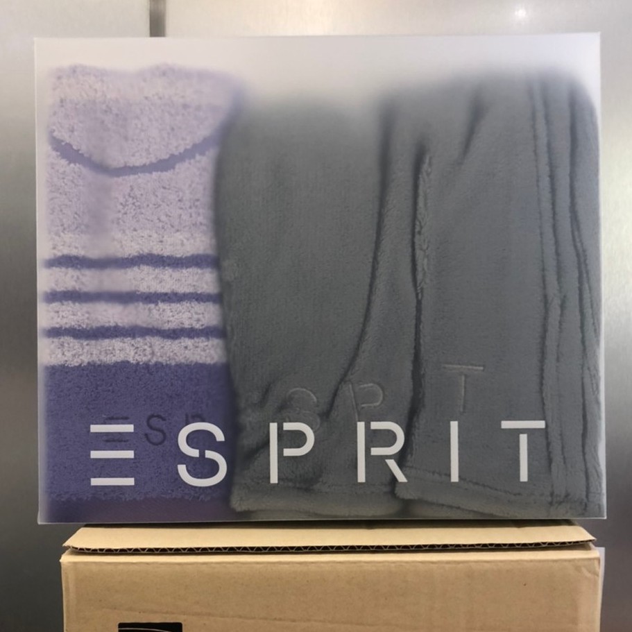 🔥2ชุดเท่านั้น🔥 ชุดเซ็ตผ้าห่มผ้าฟลีซ + ผ้าขนหนู ESPRIT ของใหม่พร้อมกล่อง
