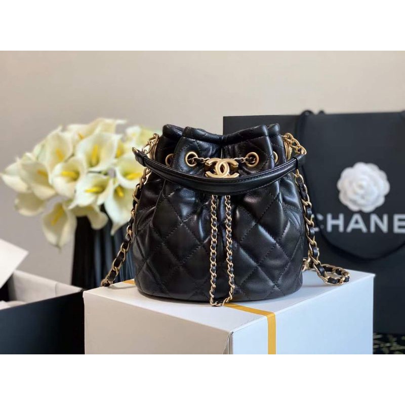 Chanel drawstrings button bag 2020