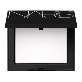 NARS LIGHT REFLECTING SETTING POWDER - PRESSED ปริมาณสุทธิ 10 g. (ปกติราคา 1,600 บ.)