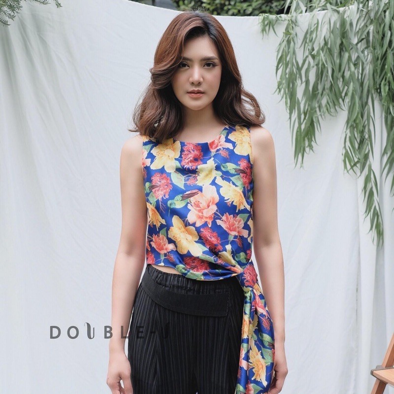 Blue Enya Royal Crop