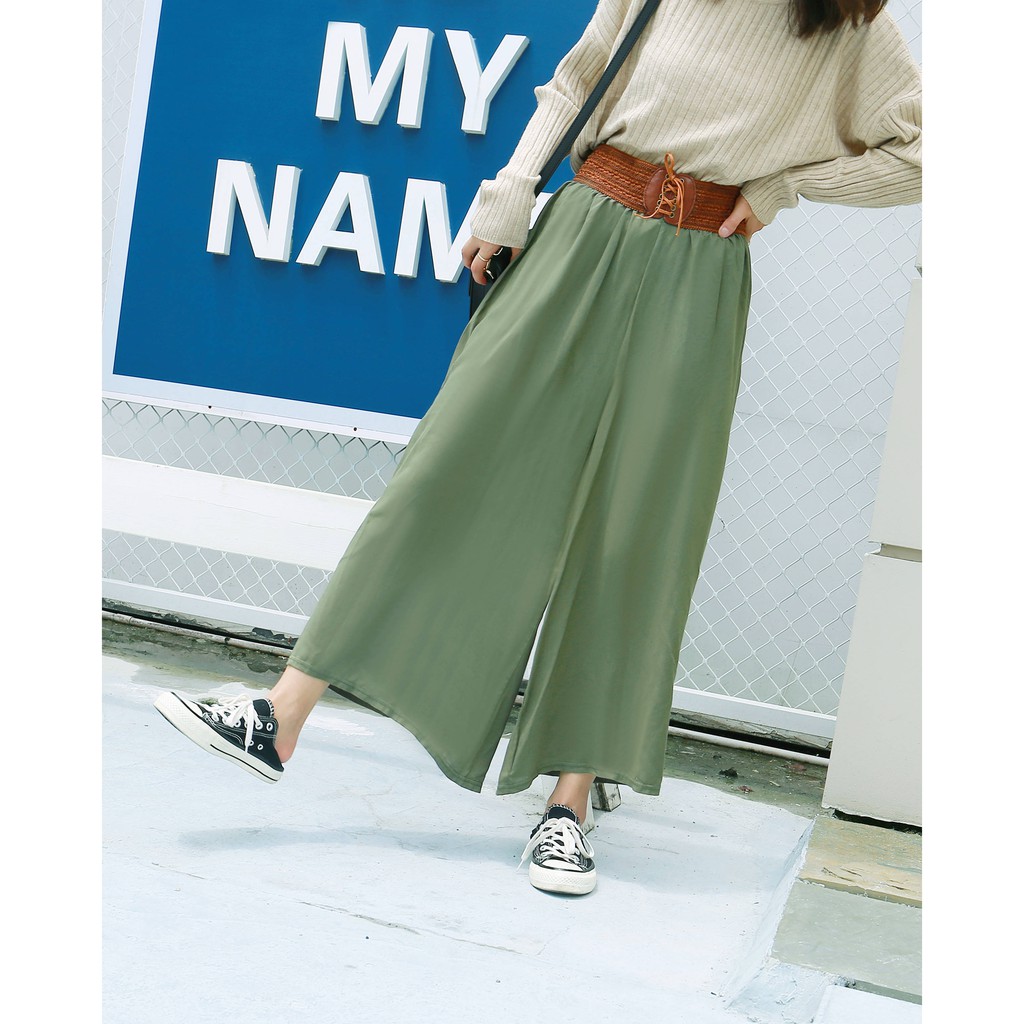 รุ่น9186# กางเกงขาบานทรงหลวมผ้าสปัน ไซส์ใหญ่สาวอวบสวมใส่สบาย