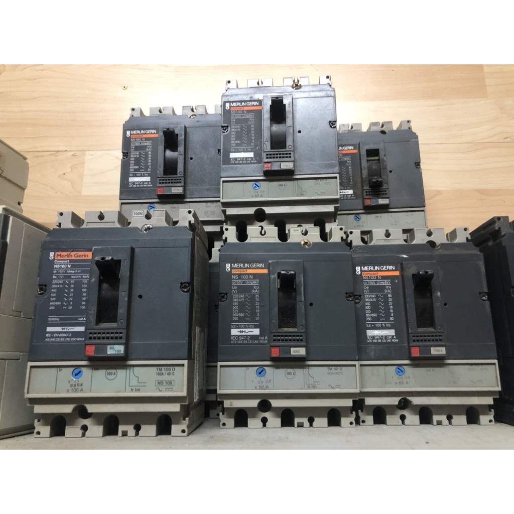 ขาย เมน เบรกเกอร์ สามเฟส Main Breaker Merlin Gerin 3P NS100-NS160-NS250 ขนาด 50-63-80-100-125-160-20