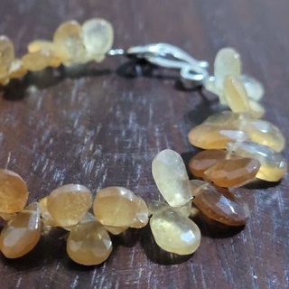 สร้อยข้อมือหินแท้เฮสโซไนต์ ตะขอเงินแท้925หนาๆ (Hessonite Beads Bracelet)