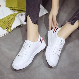 รองเท้าผ้าใบ ใส่นุ่ม เดินสบาย KRG86