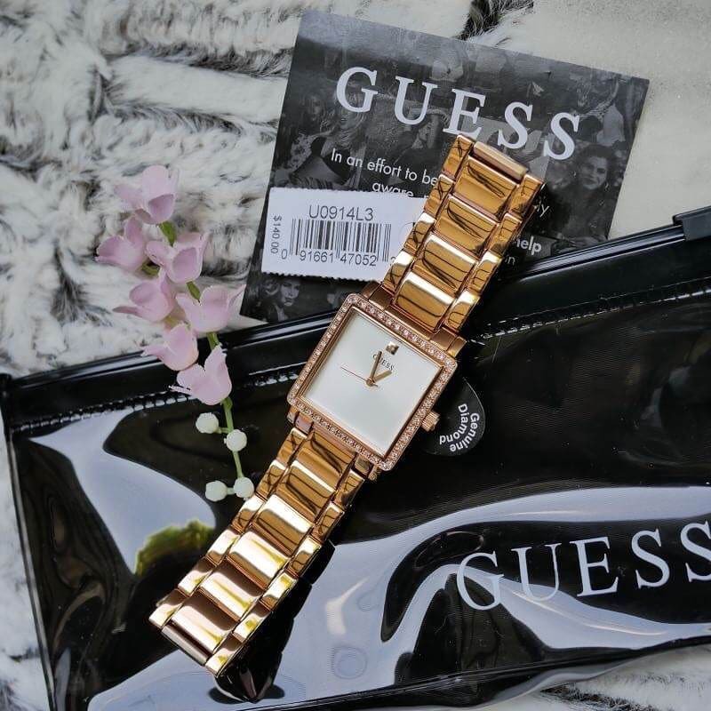 พร้อมส่ง นาฬิกาข้อมือผู้หญิง GUESS สายแสตนเลสสีโรสโกลด์ หน้าปัดสีขาว U0914L3