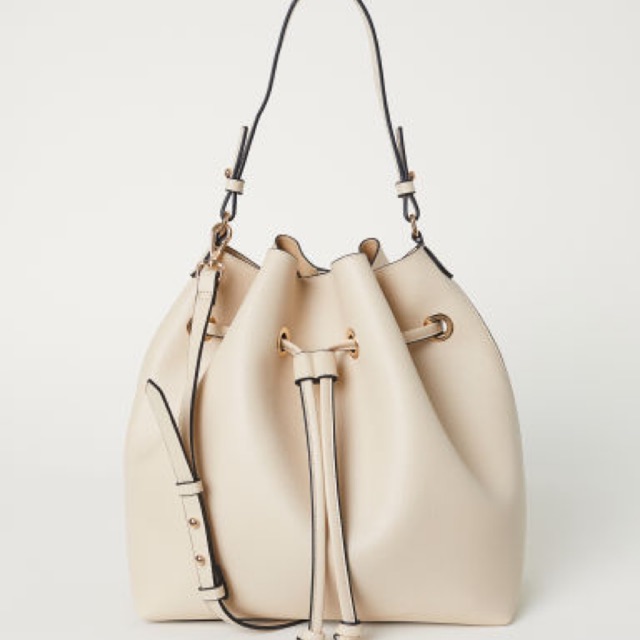 H&M Large Bucket Bag Light Beige (มือสอง) Shopee Thailand